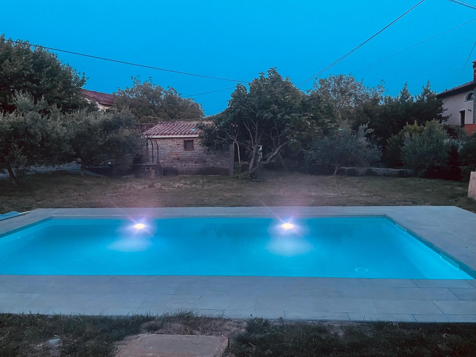 Paradise Villas With Swimming Pool Koper Buitenkant foto